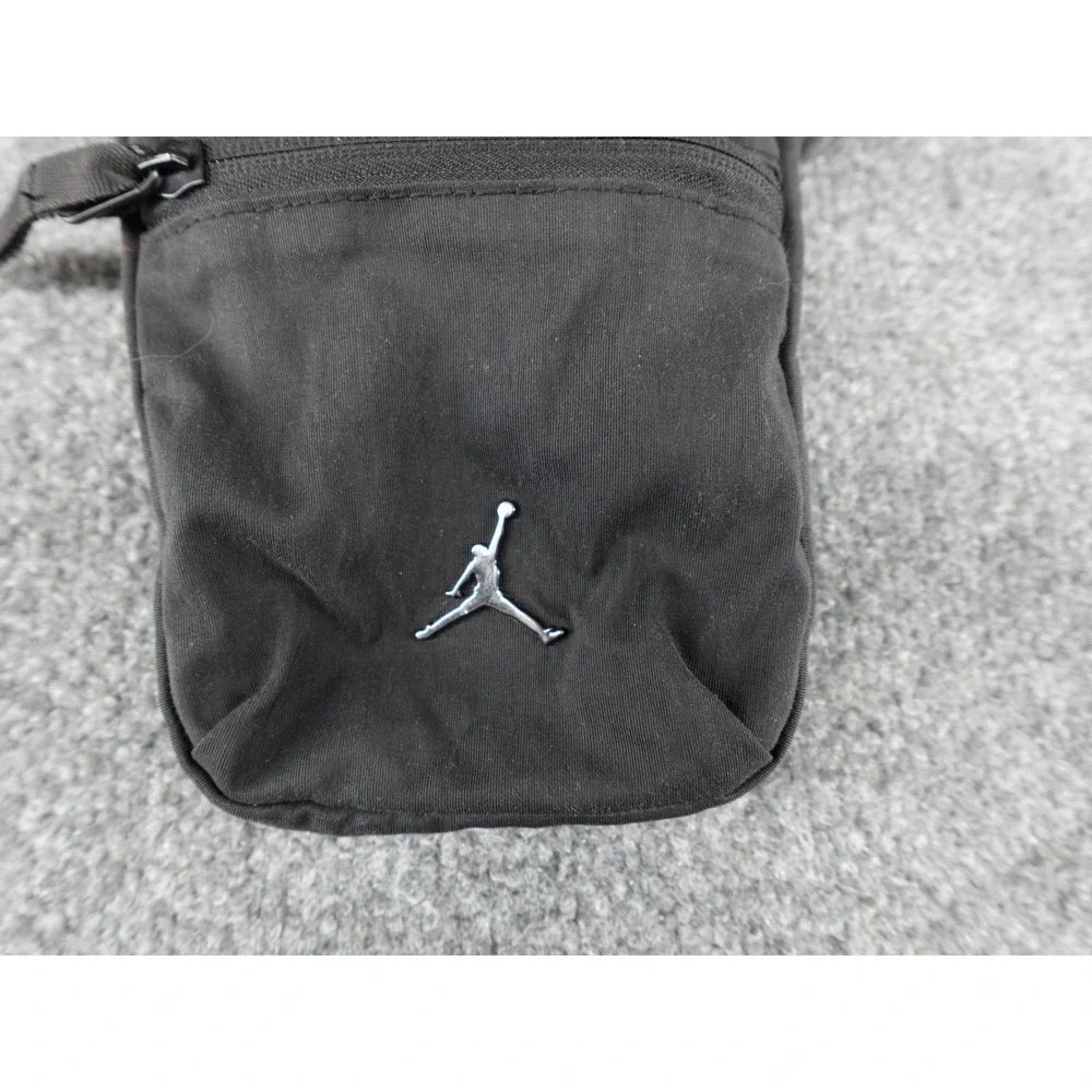 Jordan Airborne Festival Bag Black Crossbody Messenger Bag 0631-023 322 OS‎